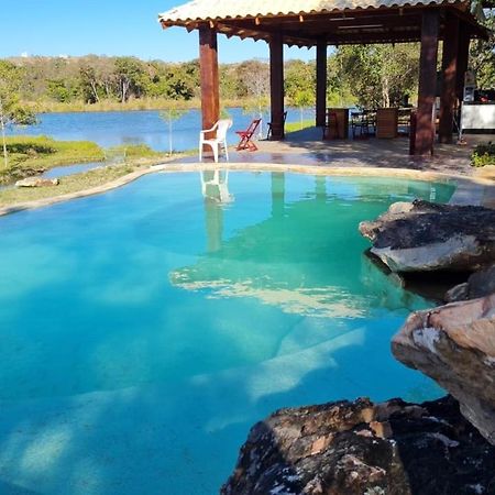 Chale Defronte Lagoa Na Serra Do Cipo Proximo A Cachoeira Grande, Cachoeira Do Pedrao E Cachoeira Veu Da Noiva Jaboticatubas Kültér fotó